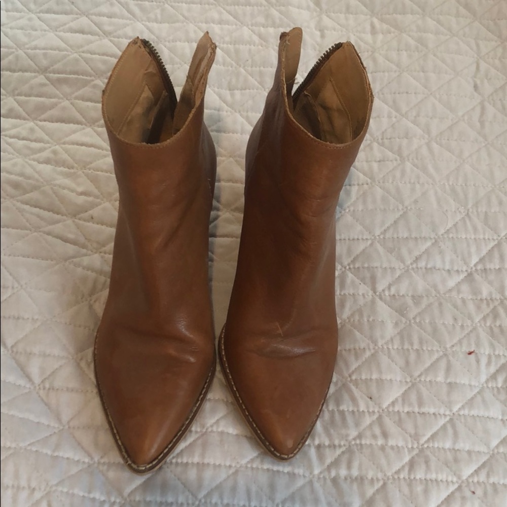 Lucky Brand tan leather booties